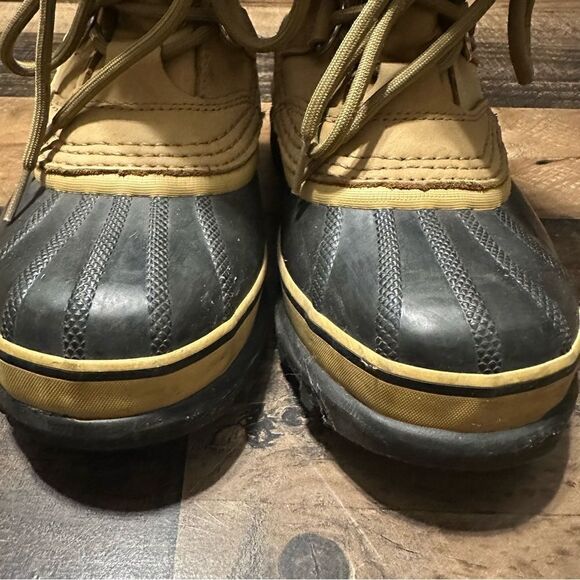 Sorel Caribou Boots - Picture 7 of 11